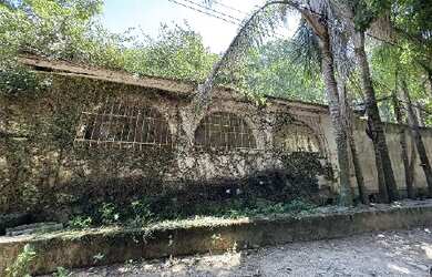 Imagem: O terreno possui 1 Dormitório, 1 Banheiro, 50m² de Área