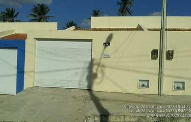 Imagem: A casa possui 2 Dormitórios, 1 Banheiro, 1 Vaga na garagem