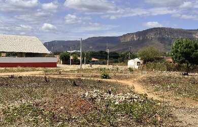 Imagem: O terreno possui 1 Dormitório, 1 Banheiro, 50m² de Área