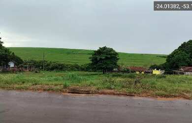 Imagem: O terreno possui 1 Dormitório, 1 Banheiro, 225m² de Área