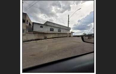 Imagem: A casa possui 1 Dormitório, 1 Banheiro, 287m² de Área, 306m²