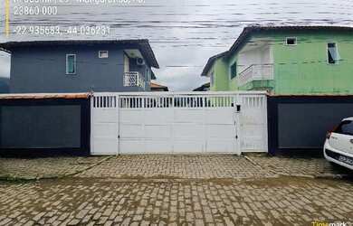 Imagem: A casa possui 2 Dormitórios, 1 Banheiro, 79m² de Área, 114m²