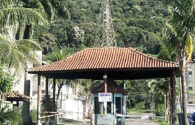 Imagem: A casa possui 2 Dormitórios, 1 Banheiro, 52m² de Área e 1515m²