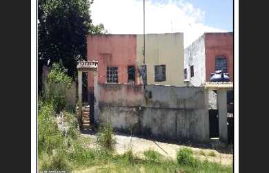 Imagem: A casa possui 2 Dormitórios, 1 Banheiro, 56m² de Área, 225m²