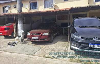 Imagem: A casa possui 2 Dormitórios, 1 Banheiro, 1 Vaga na garagem