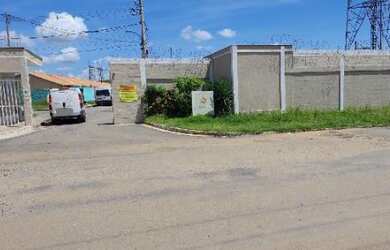 Imagem: A casa possui 2 Dormitórios, 1 Banheiro, 44m² de Área, 133m²