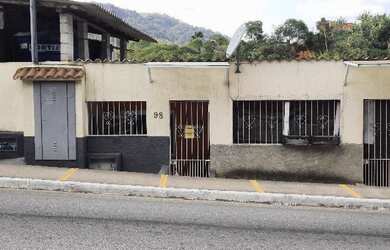 Imagem: A casa possui 1 Dormitório, 1 Banheiro, 52m² de Área, 168m²