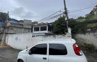 Imagem: A casa possui 1 Dormitório, 1 Banheiro, 204m² de Área, 287m²