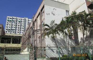 Imagem: O apartamento possui 2 Dormitórios, 1 Banheiro e 50m² de Área