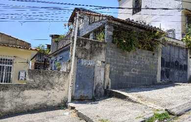 Imagem: A casa possui 1 Dormitório, 1 Banheiro, 30m² de Área, 34m²
