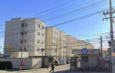 Imagem: O apartamento possui 2 Dormitórios, 1 Banheiro e 43m² de Área