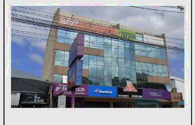 Imagem: A sala comercial possui 1 Dormitório, 1 Banheiro e 92m² de