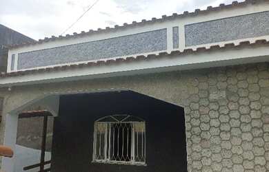 Imagem: A casa possui 2 Dormitórios, 1 Banheiro, 50m² de Área, 71m²