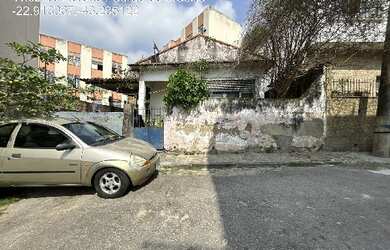 Imagem: A sala comercial possui 1 Dormitório, 1 Banheiro, 120m² de