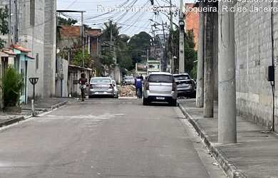 Imagem: A casa possui 3 Dormitórios, 1 Banheiro, 90m² de Área e 360m²