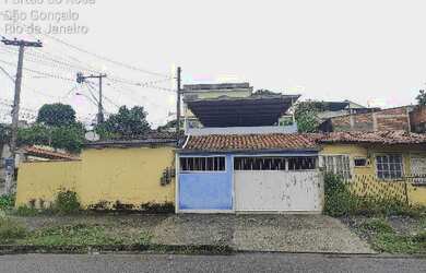 Imagem: A casa possui 2 Dormitórios, 1 Banheiro, 65m² de Área, 83m²