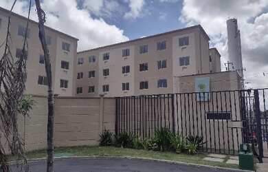 Imagem: O apartamento possui 2 Dormitórios, 1 Banheiro, 1 Vaga na garagem