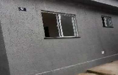 Imagem: A casa possui 2 Dormitórios, 1 Banheiro, 41m² de Área e 83m²