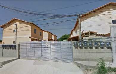 Imagem: A casa possui 2 Dormitórios, 1 Banheiro, 1 Vaga na garagem