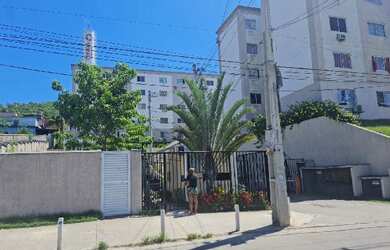 Imagem: O apartamento possui 3 Dormitórios, 1 Banheiro, 1 Vaga na garagem