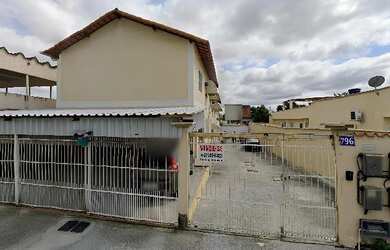 Imagem: A casa possui 1 Dormitório, 1 Banheiro, 1 Vaga na garagem