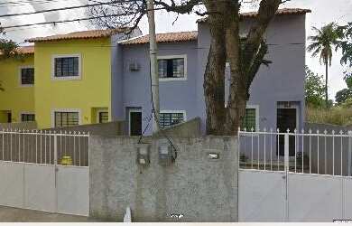 Imagem: A casa possui 2 Dormitórios, 1 Banheiro, 65m² de Área e 95m²