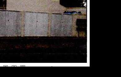 Imagem: A casa possui 1 Dormitório, 1 Banheiro, 1 Vaga na garagem