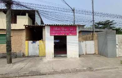 Imagem: A casa possui 1 Dormitório, 1 Banheiro, 30m² de Área, 32m²