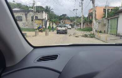Imagem: A casa possui 2 Dormitórios, 1 Banheiro, 1 Vaga na garagem