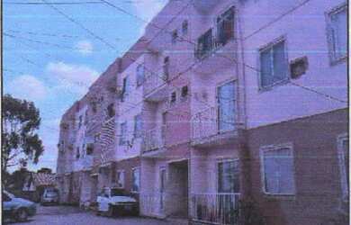 Imagem: A casa possui 2 Dormitórios, 1 Banheiro, 1 Vaga na garagem