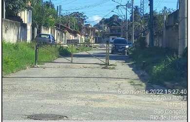 Imagem: A casa possui 1 Dormitório, 1 Banheiro, 32m² de Área, 36m²