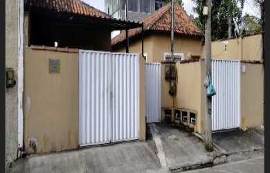 Imagem: A casa possui 2 Dormitórios, 1 Banheiro, 34m² de Área, 55m²