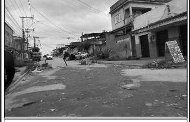 Imagem: A casa possui 2 Dormitórios, 1 Banheiro, 1 Vaga na garagem