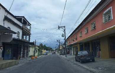 Imagem: A casa possui 1 Dormitório, 1 Banheiro, 33m² de Área, 61m²