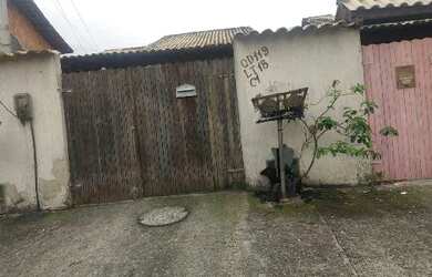 Imagem: A casa possui 2 Dormitórios, 1 Banheiro, 63m² de Área, 120m²