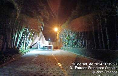 Imagem: O terreno possui 1 Dormitório, 1 Banheiro, 7.836m² de Área