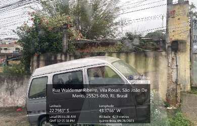 Imagem: A casa possui 1 Dormitório, 1 Banheiro, 44m² de Área e 65m²