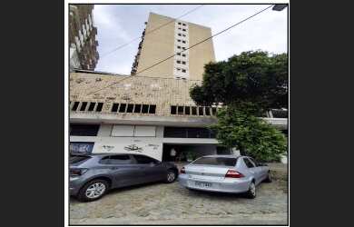 Imagem: A sala comercial possui 1 Dormitório, 1 Banheiro, 32m² de