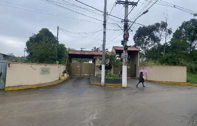 Imagem: A casa possui 2 Dormitórios, 1 Banheiro, 69m² de Área, 291m²