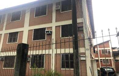 Imagem: O apartamento possui 2 Dormitórios, 1 Banheiro e 50m² de Área