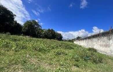 Imagem: O terreno possui 1 Dormitório, 1 Banheiro, 50m² de Área