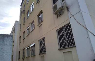 Imagem: O apartamento e possui 2 Dormitórios, Suítes, 1 Banheiro