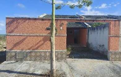 Imagem: A casa possui 2 Dormitórios, 1 Banheiro, 74m² de Área, 150m²