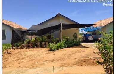 Imagem: A casa possui 2 Dormitórios, 1 Banheiro, 41m² de Área, 200m²