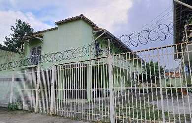 Imagem: O apartamento possui 2 Dormitórios, 1 Banheiro, 48m² de Área