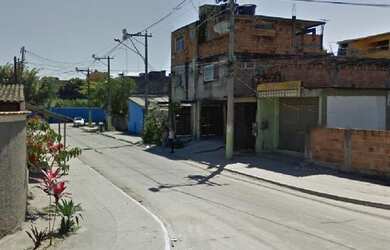 Imagem: A casa possui 1 Dormitório, 1 Banheiro, 43m² de Área, 61m²