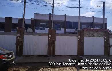 Imagem: A casa possui 2 Dormitórios, 1 Banheiro, 69m² de Área e 74m²