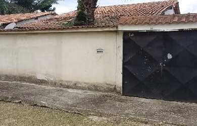 Imagem: O terreno possui 1 Dormitório, 1 Banheiro, 50m² de Área