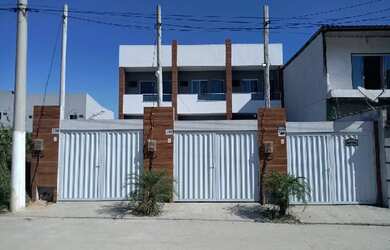 Imagem: A casa possui 2 Dormitórios, 1 Banheiro, 1 Vaga na garagem