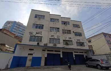 Imagem: A loja possui 1 Dormitório, 1 Banheiro e 41m² de Área e está